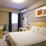 Jinjiang Inn Shanghai Xujiahui Tianyaoqiao Road